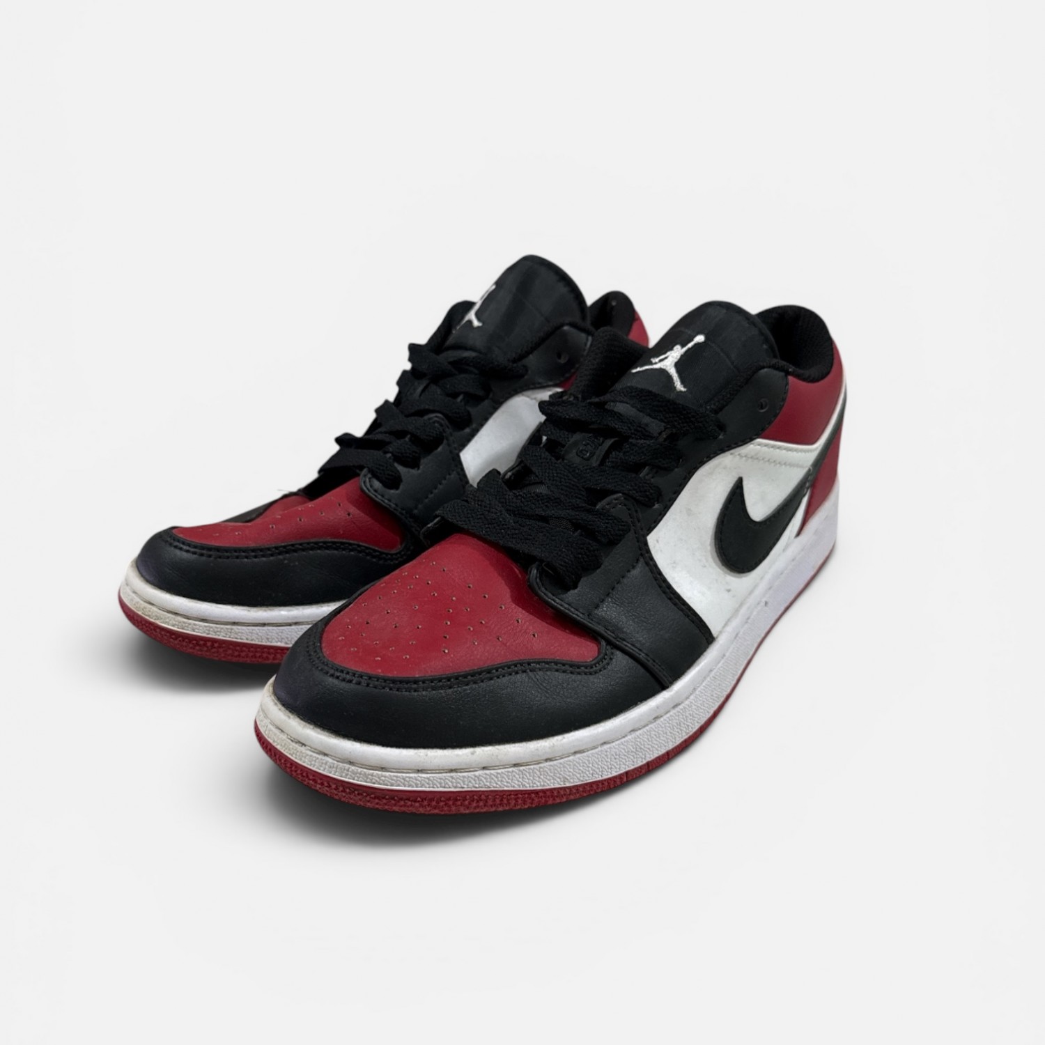 Air Jordan 1 Low “Bred Toe”